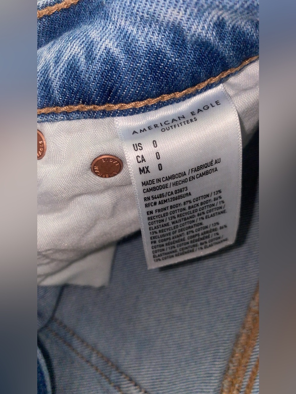American Eagle Outfitters Light Blue Denim Cutoff Shorts - Picture 2 of 2